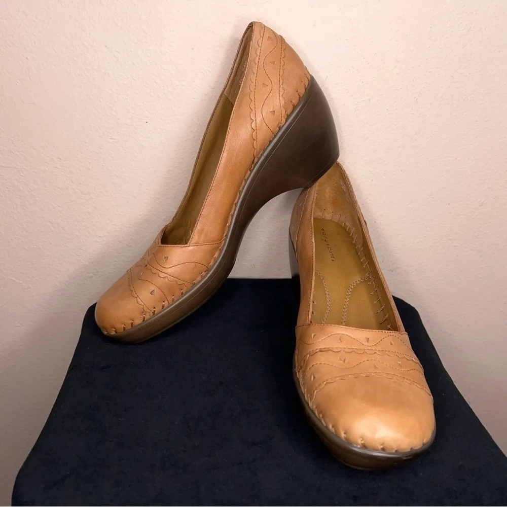 Womens Size 10M Easy Spirit Tan Brown Lether Wedge Shoes Y2K Style Western